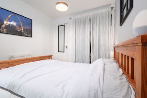 Photo 15- click for photo gallery